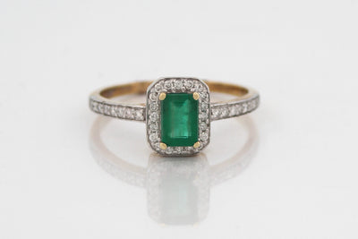 Emerald & Diamond Ring